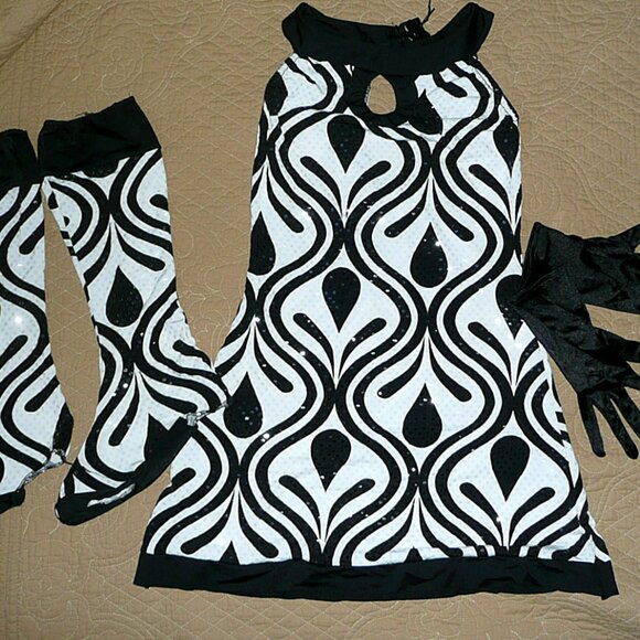 LYRIC DRESS DANCE COSTUME LARGE CHILD 8-12 YO BLACKWHITE by COSTUME GALLERY - Picture 1 of 4